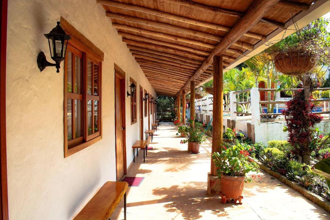 Hotel Boutique Santa Clara Mesa De Los Santos Los Santos  Exterior photo